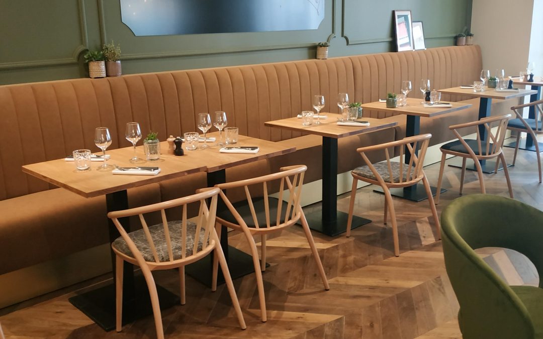 Banquette de restaurant